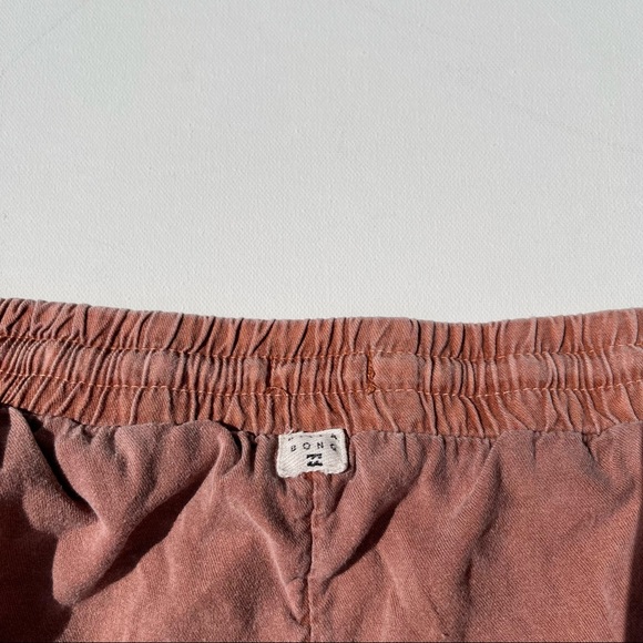 Billabong | Toffee Road Trippin Elastic Drawstring Women’s Shorts M - Picture 7 of 8
